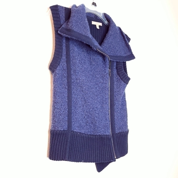 Banana Republic Cardigan Vest Women's Small Merino Wool Asymmetrical Zipper - Picture 3 of 13